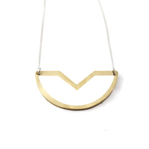 Fawo outline necklace